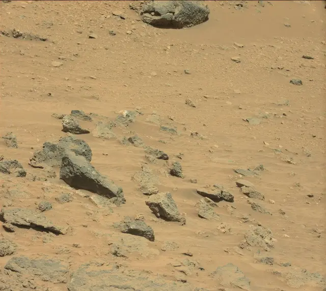 Sol 465: Mast Camera (Mastcam)