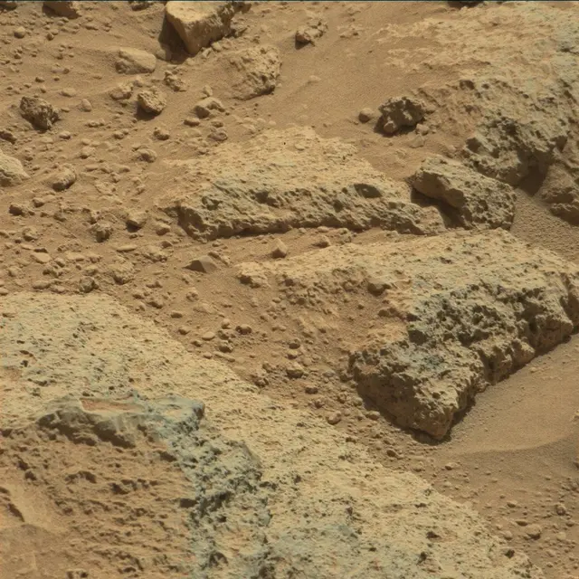 Sol 466: Mast Camera (Mastcam)