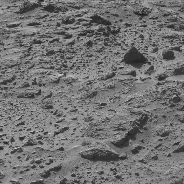 Sol 468: Mast Camera (Mastcam)
