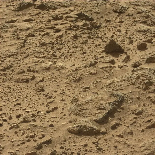 Sol 468: Mast Camera (Mastcam)