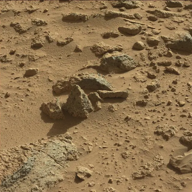 Sol 468: Mast Camera (Mastcam)