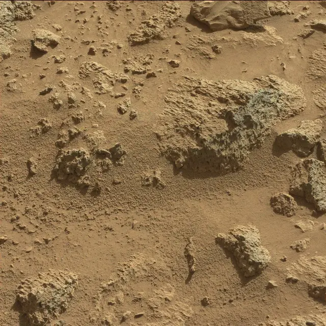 Sol 468: Mast Camera (Mastcam)
