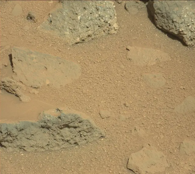 Sol 469: Mast Camera (Mastcam)