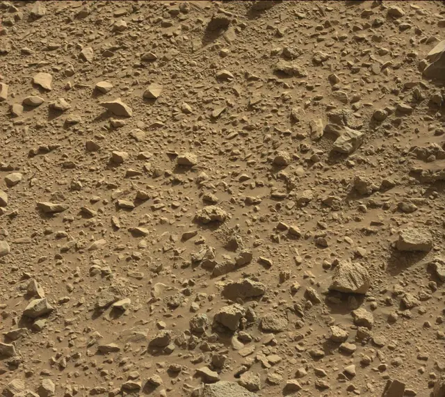 Sol 472: Mast Camera (Mastcam)
