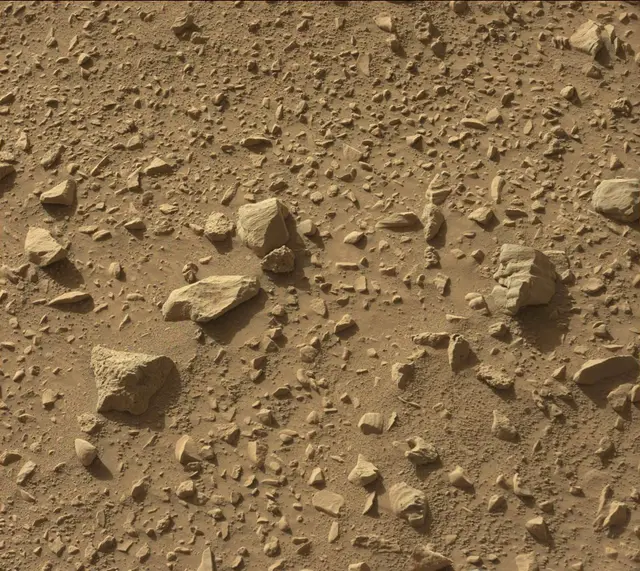 Sol 472: Mast Camera (Mastcam)
