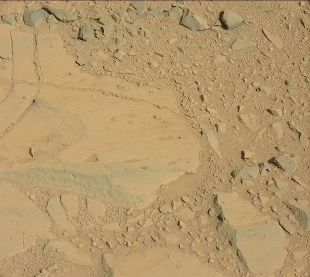 Sol 477: Mast Camera (Mastcam)