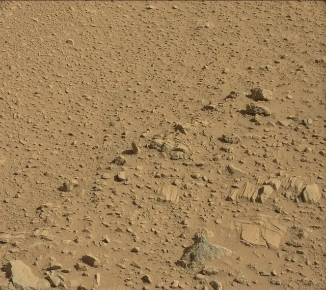 Sol 477: Mast Camera (Mastcam)
