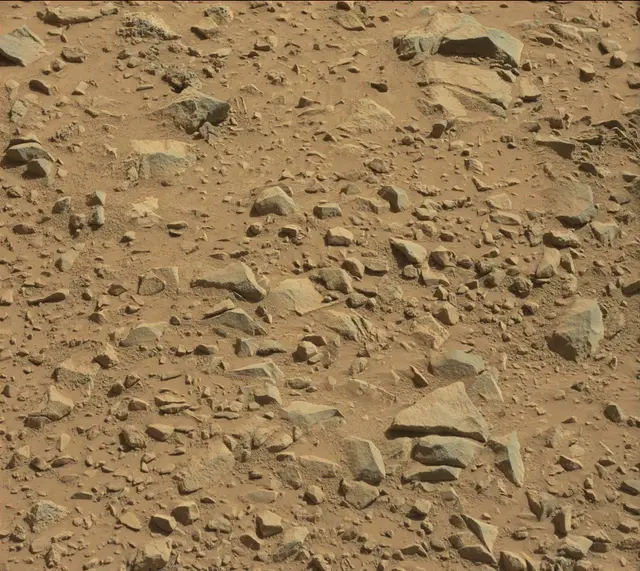 Sol 477: Mast Camera (Mastcam)