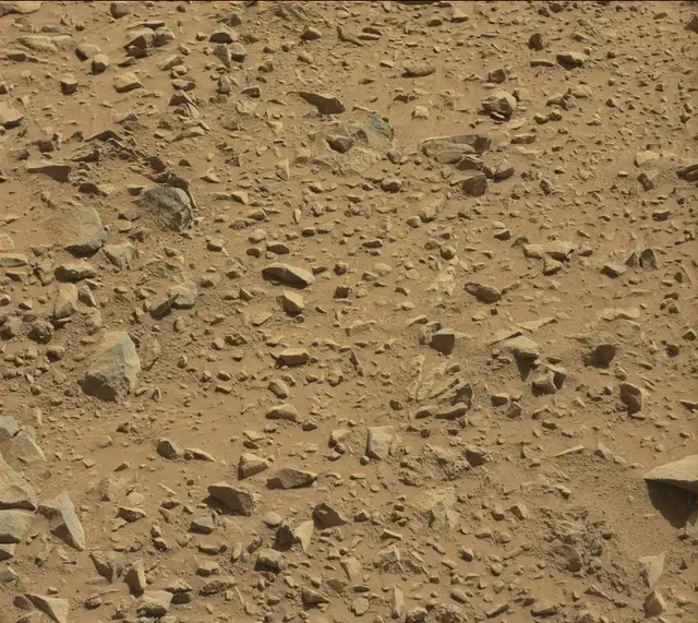 Sol 477: Mast Camera (Mastcam)