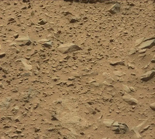 Sol 477: Mast Camera (Mastcam)