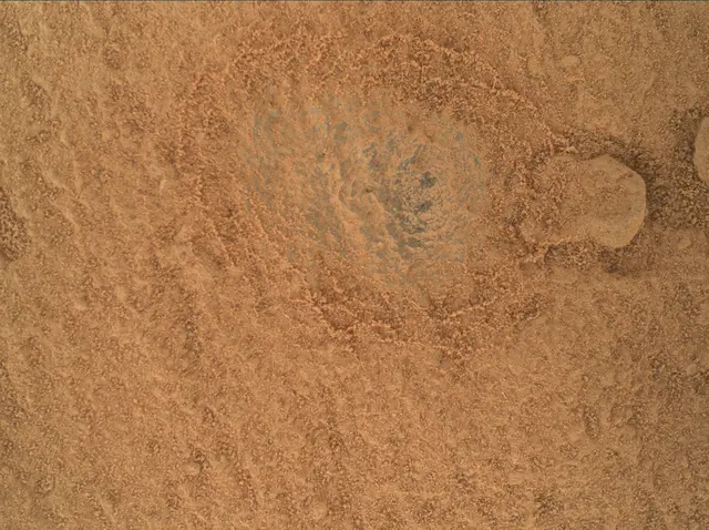 Sol 485: Mars Hand Lens Imager (MAHLI)