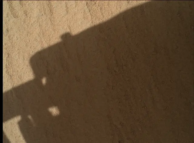 Sol 485: Mars Hand Lens Imager (MAHLI)