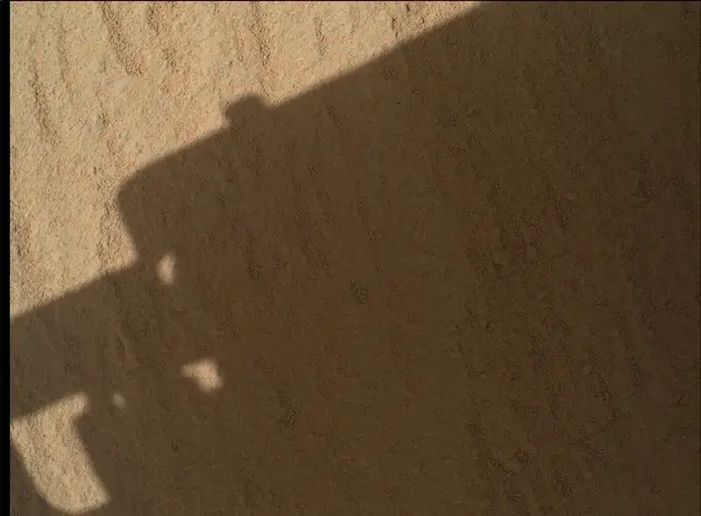 Sol 485: Mars Hand Lens Imager (MAHLI)