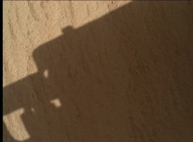 Sol 485: Mars Hand Lens Imager (MAHLI)