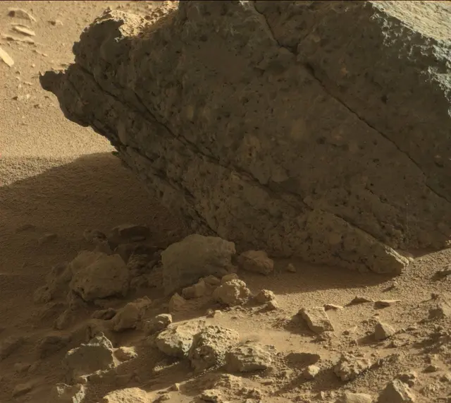 Sol 486: Mast Camera (Mastcam)