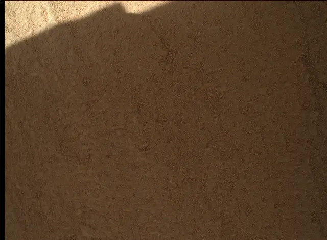 Sol 486: Mars Hand Lens Imager (MAHLI)