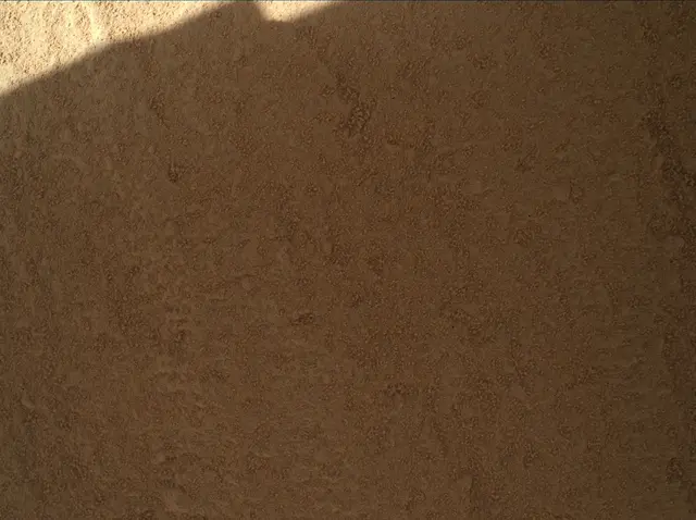 Sol 486: Mars Hand Lens Imager (MAHLI)