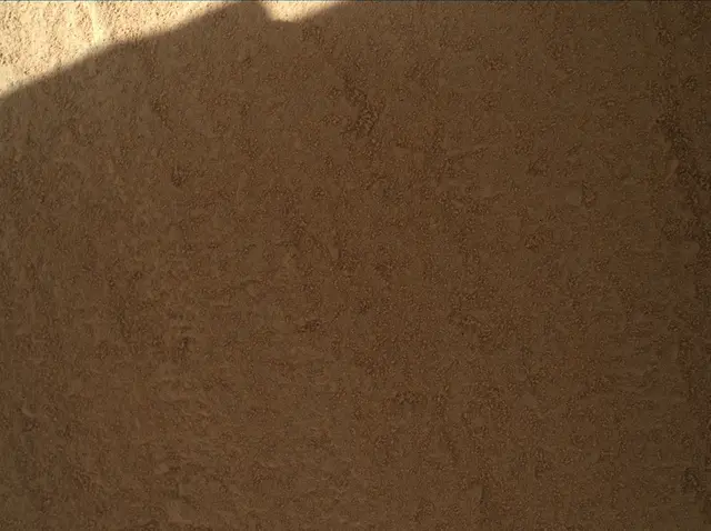 Sol 486: Mars Hand Lens Imager (MAHLI)