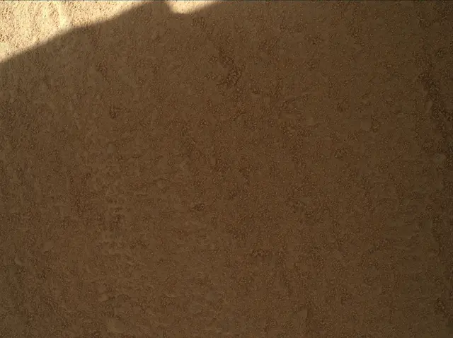 Sol 486: Mars Hand Lens Imager (MAHLI)