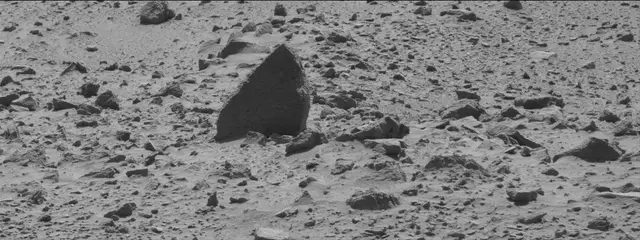 Sol 487: Mast Camera (Mastcam)