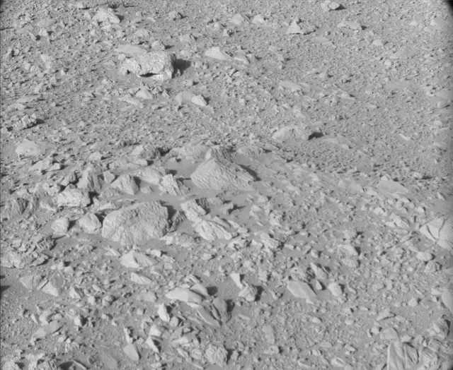 Sol 487: Mast Camera (Mastcam)