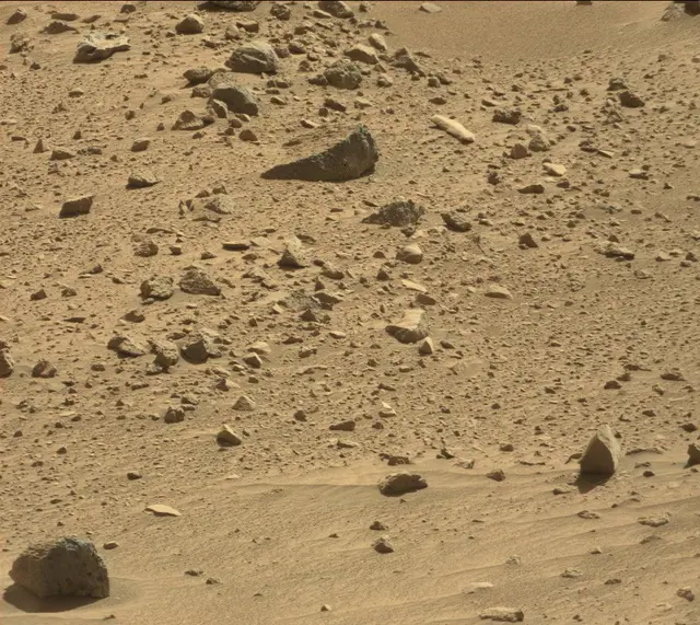 Sol 487: Mast Camera (Mastcam)