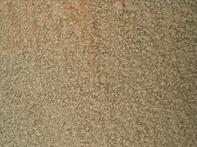 Sol 487: Mars Hand Lens Imager (MAHLI)