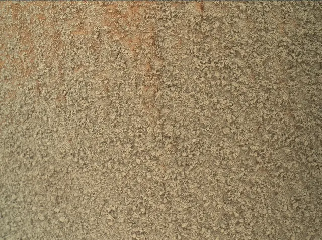 Sol 487: Mars Hand Lens Imager (MAHLI)