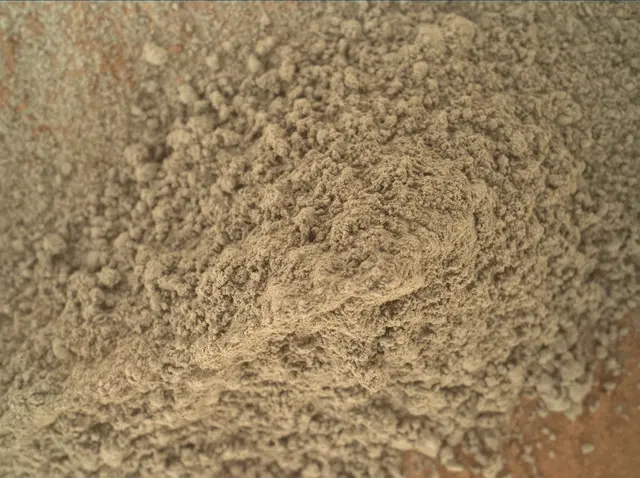Sol 487: Mars Hand Lens Imager (MAHLI)