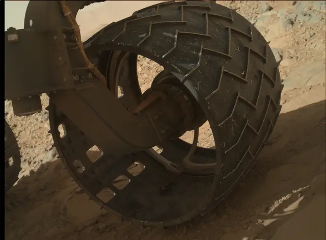 Sol 488: Mars Hand Lens Imager (MAHLI)