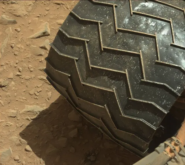 Sol 490: Mast Camera (Mastcam)