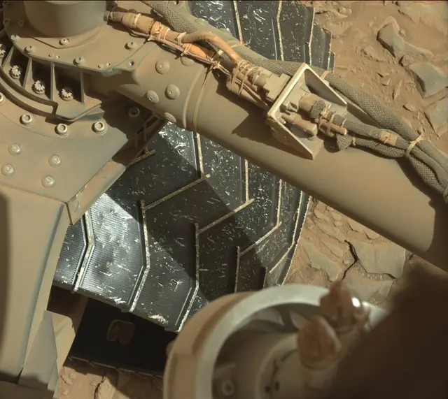 Sol 490: Mast Camera (Mastcam)