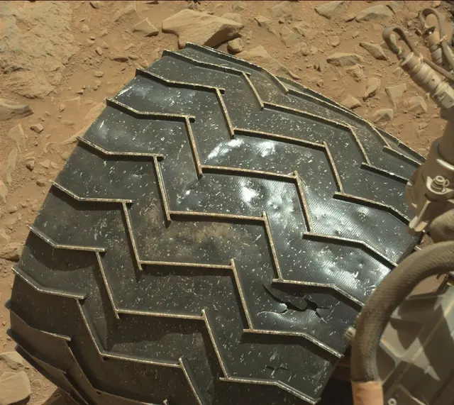 Sol 490: Mast Camera (Mastcam)
