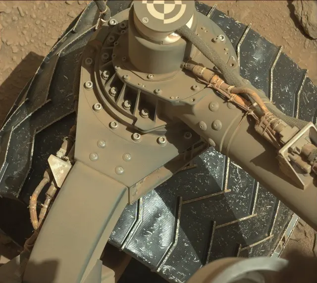 Sol 490: Mast Camera (Mastcam)