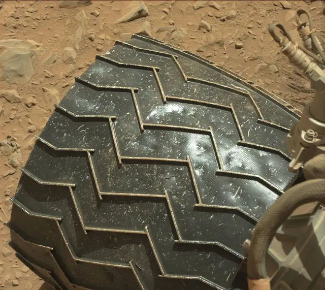 Sol 490: Mast Camera (Mastcam)