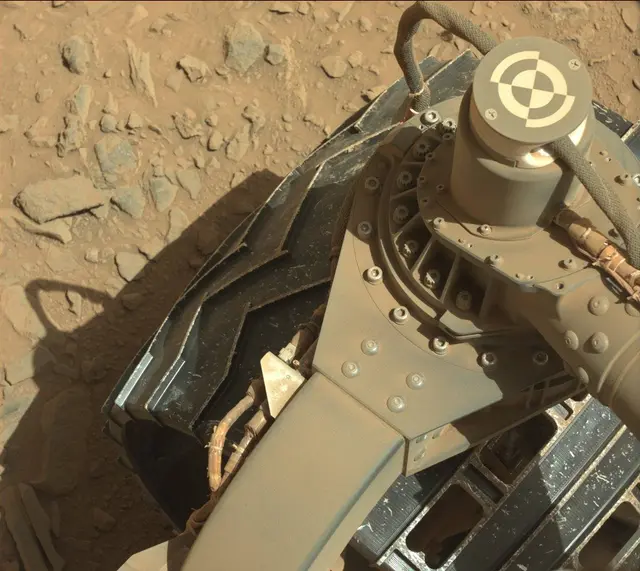 Sol 490: Mast Camera (Mastcam)