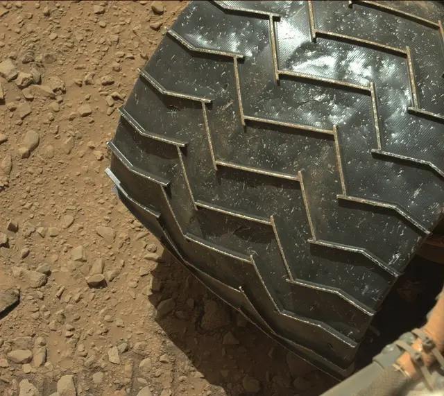 Sol 494: Mast Camera (Mastcam)