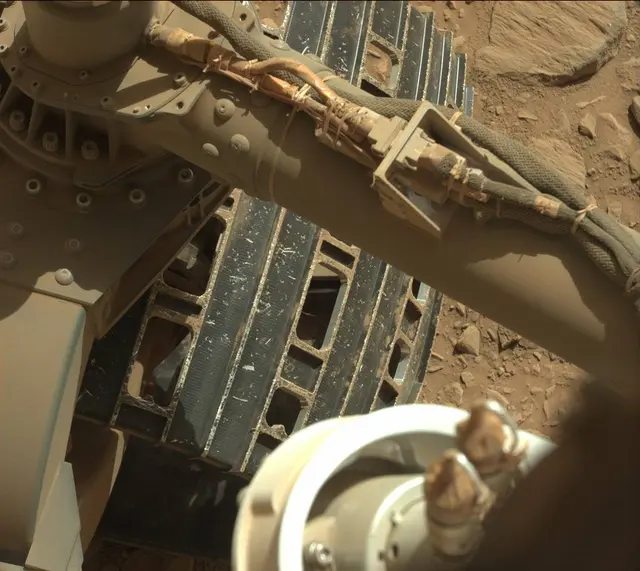 Sol 504: Mast Camera (Mastcam)