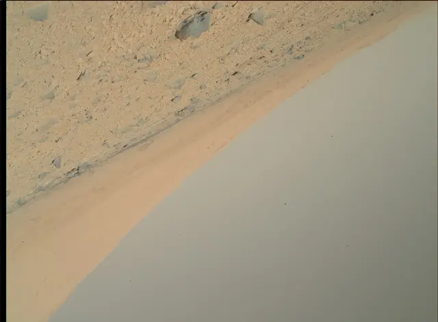 Sol 504: Mars Hand Lens Imager (MAHLI)