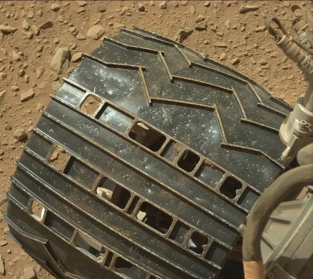 Sol 506: Mast Camera (Mastcam)