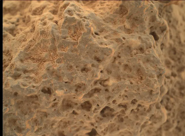 Sol 506: Mars Hand Lens Imager (MAHLI)
