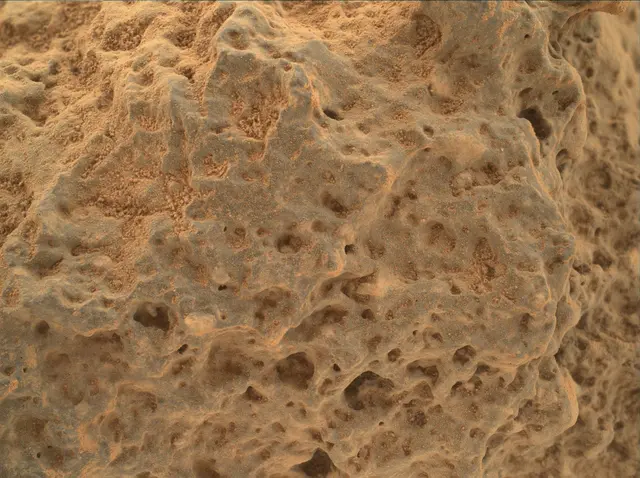 Sol 506: Mars Hand Lens Imager (MAHLI)