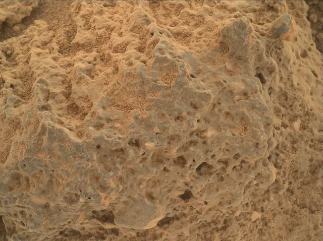 Sol 506: Mars Hand Lens Imager (MAHLI)