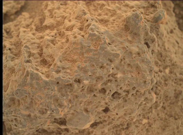 Sol 506: Mars Hand Lens Imager (MAHLI)