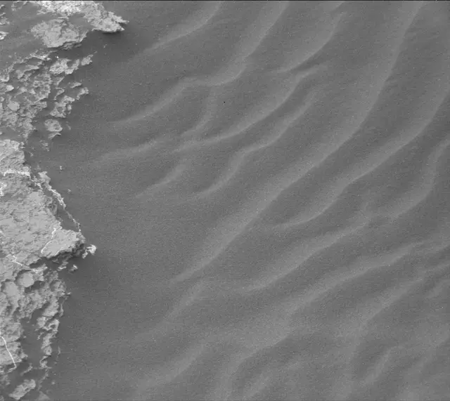 Sol 1627: Mast Camera (Mastcam)