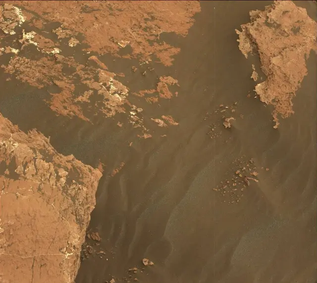 Sol 1628: Mast Camera (Mastcam)