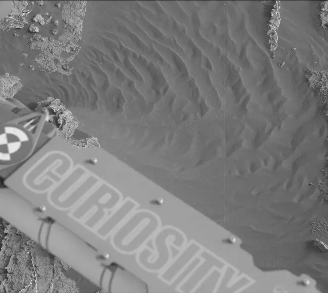 Sol 1632: Mast Camera (Mastcam)