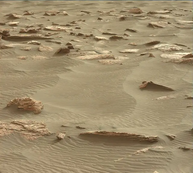 Sol 1632: Mast Camera (Mastcam)
