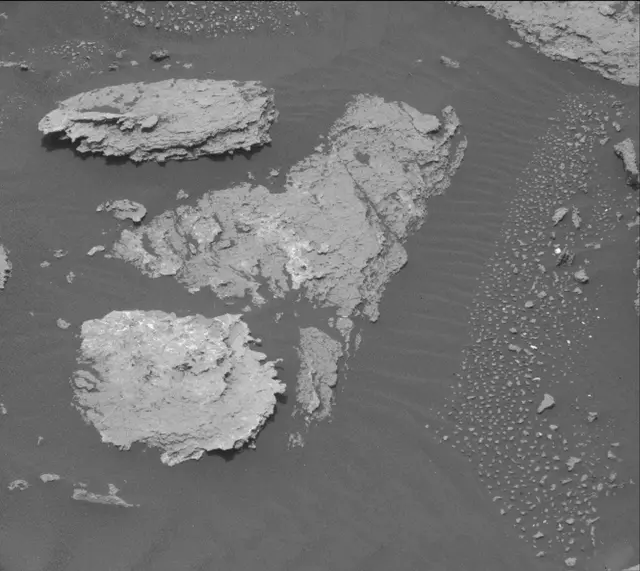 Sol 1634: Mast Camera (Mastcam)