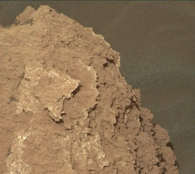Sol 1634: Mast Camera (Mastcam)